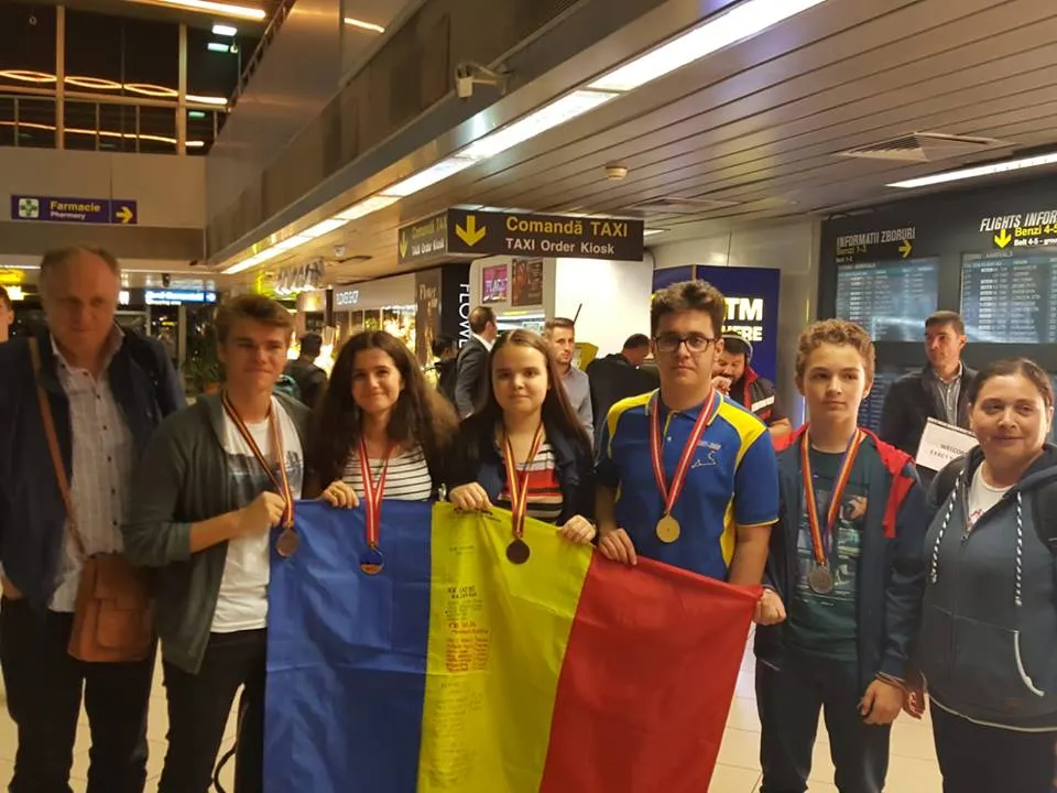 O brăileancă de 15 ani medaliată cu bronz la Olimpiada Internaţională de Astronomie