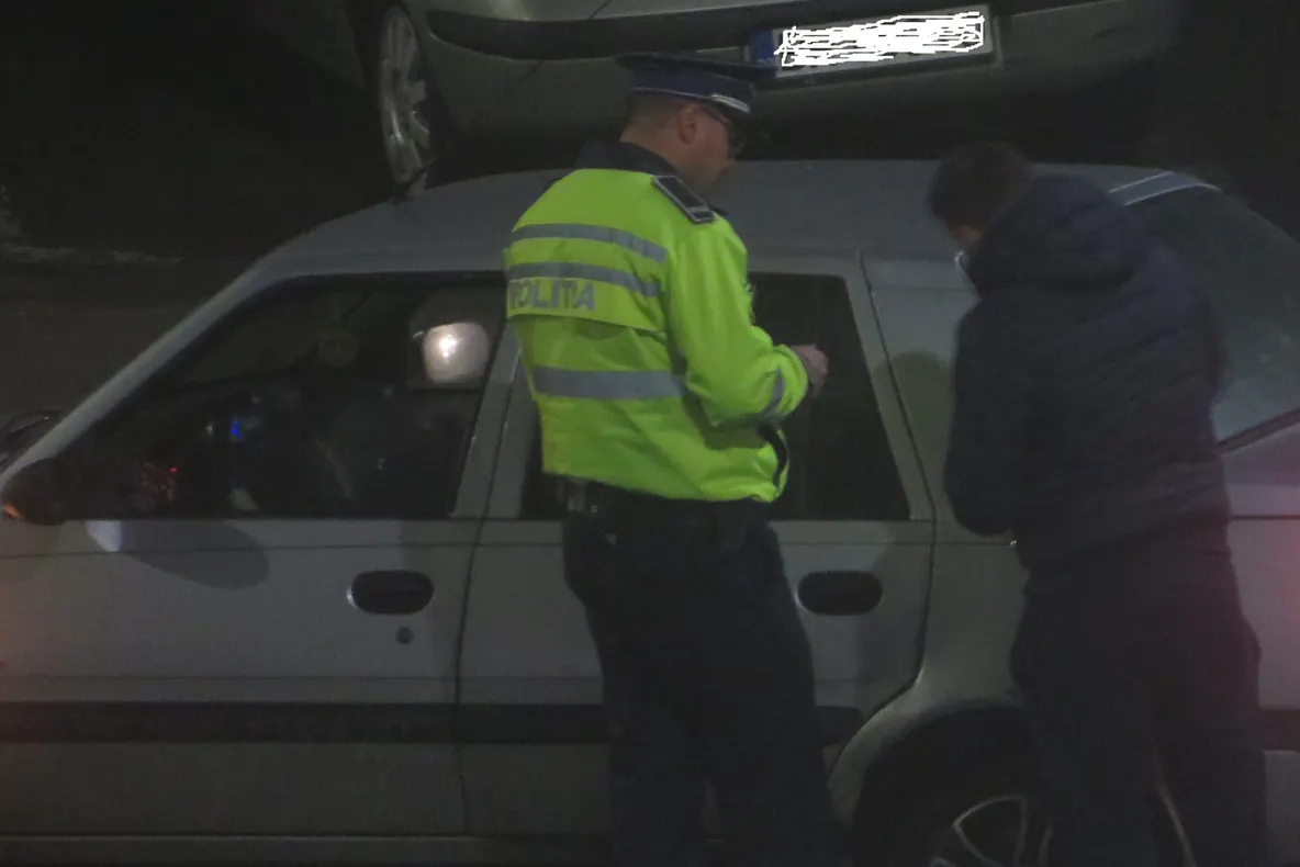 Polițiștii brăileni au reținut 72 permise de conducere auto