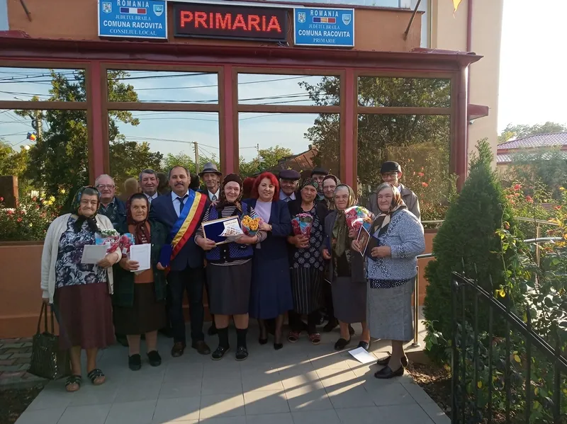 Primăria Racovița a premiat 7 familii, care au împlinit 50 de ani de la căsătorie!