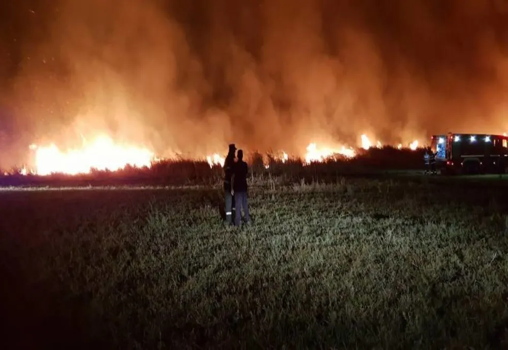 8 incendii de vegetație în această zi