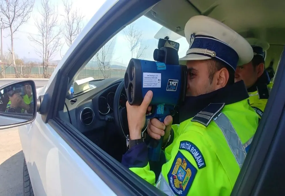 Depistat de radar cu viteza de 238 km/h