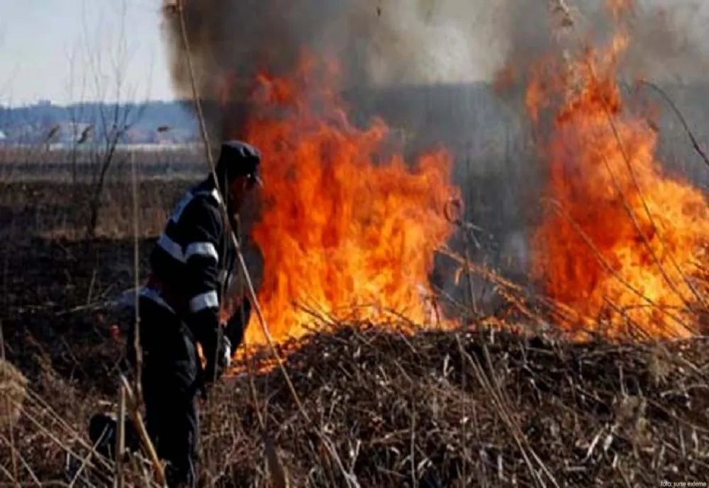 Intervenții ale pompierilor brăileni pentru lichidarea unor incendii în ultimele 24 de ore