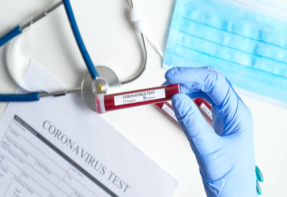 Un nou număr uriaș de infectări cu coronavirus - 1.415 cazuri noi și 44 de decese