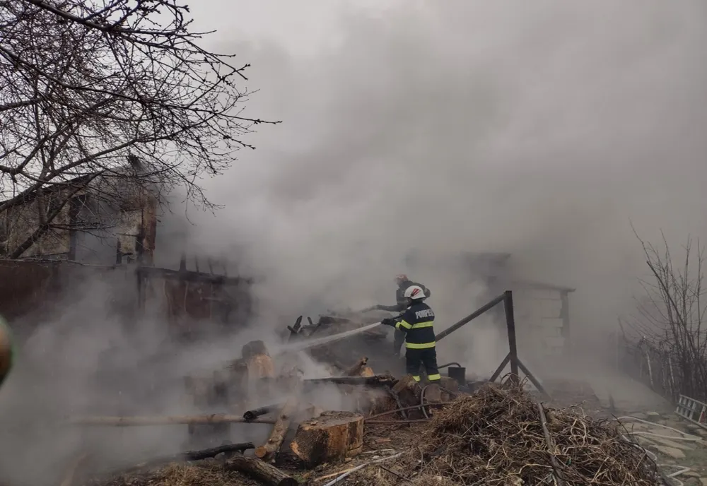 Incendiu pe strada Prahovei din municipiul Brăila