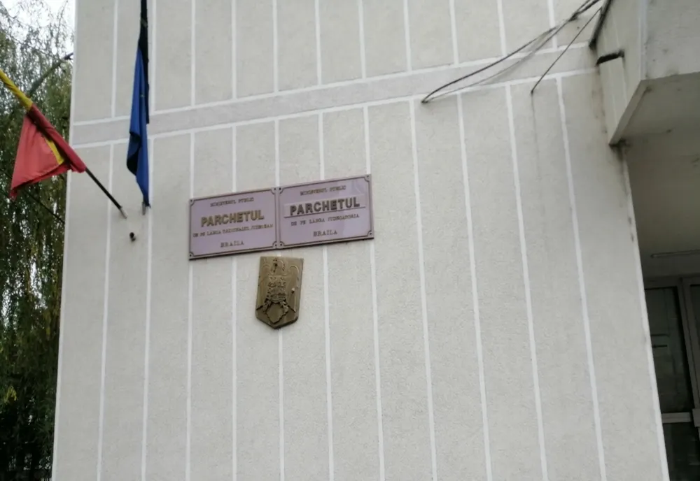 Arestat preventiv pentru furt calificat în formă continuată