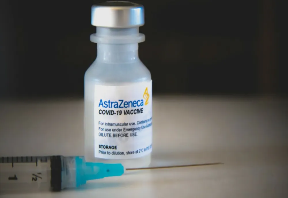 Situatia cazurilor noi și a vaccinărilor din data de 11 februarie