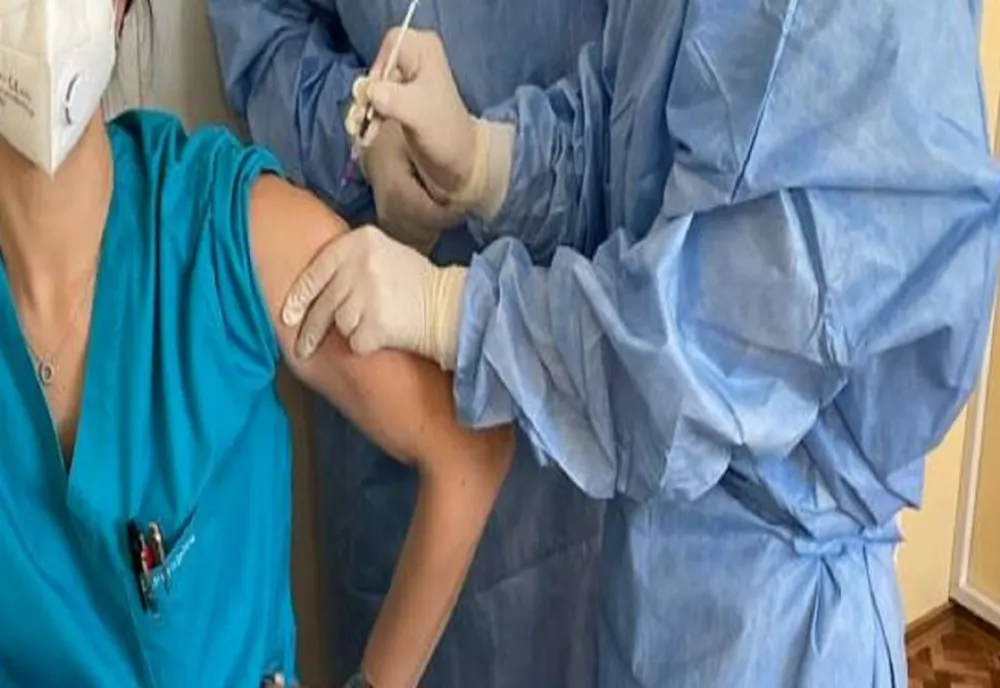 În centrele din județul Brăila 9934 persoane s-au vaccinat cu prima doză 