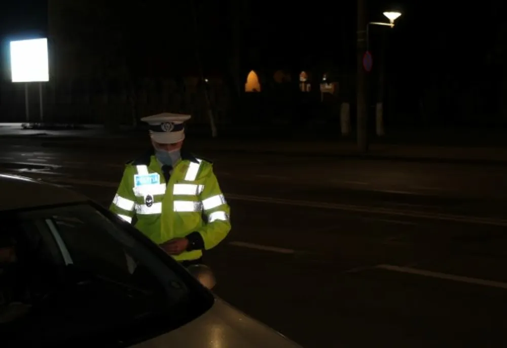 Polițiștii brăileni au aplicat 125 de sancţiuni contravenţionale la Legea 55/2020 privind unele măsuri pentru prevenirea şi combaterea efectelor pandemiei de COVID-19