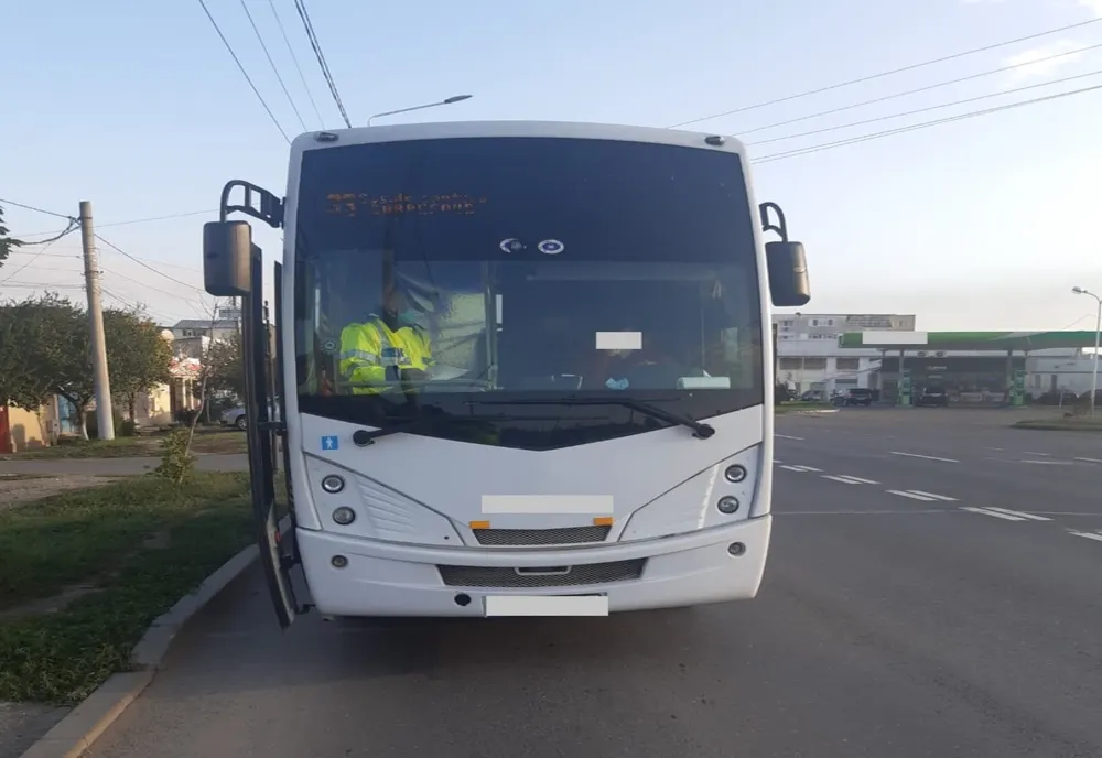 Polițiștii brăileni au aplicat ieri 30 de sancțiuni contravenționale pentru nerespectarea interdicțiilor privind circulația persoanelor în afara locuinței