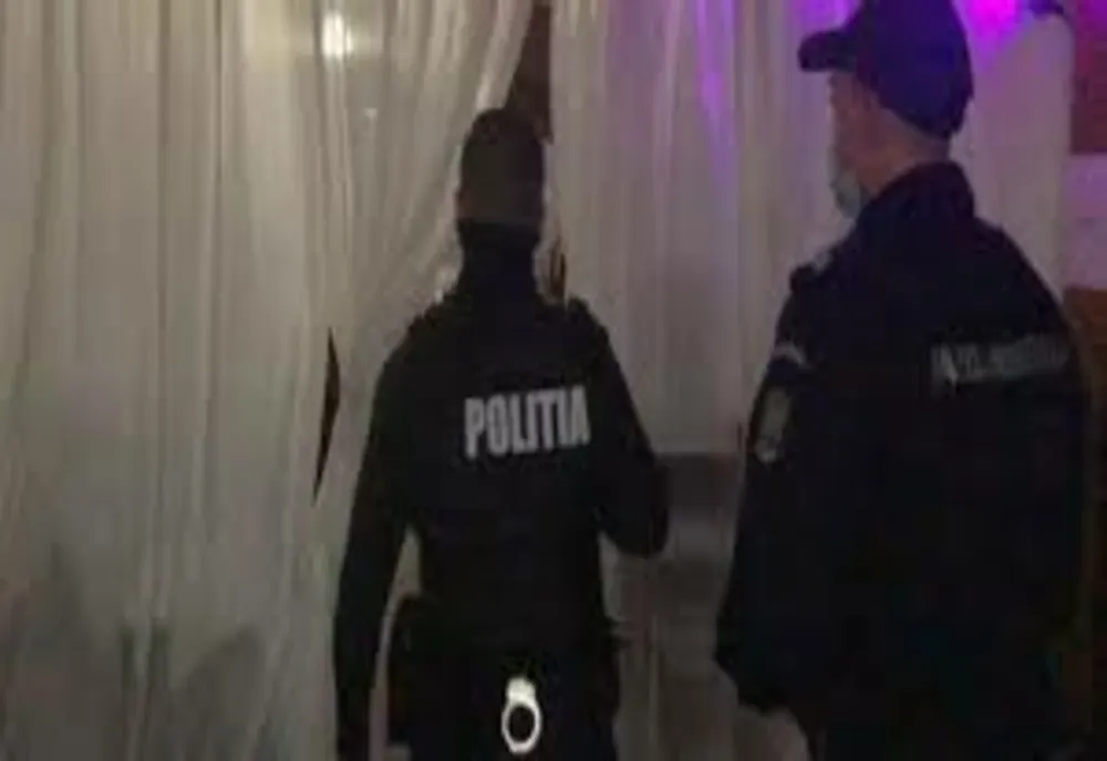 Cununie civilă întreruptă de polițiști