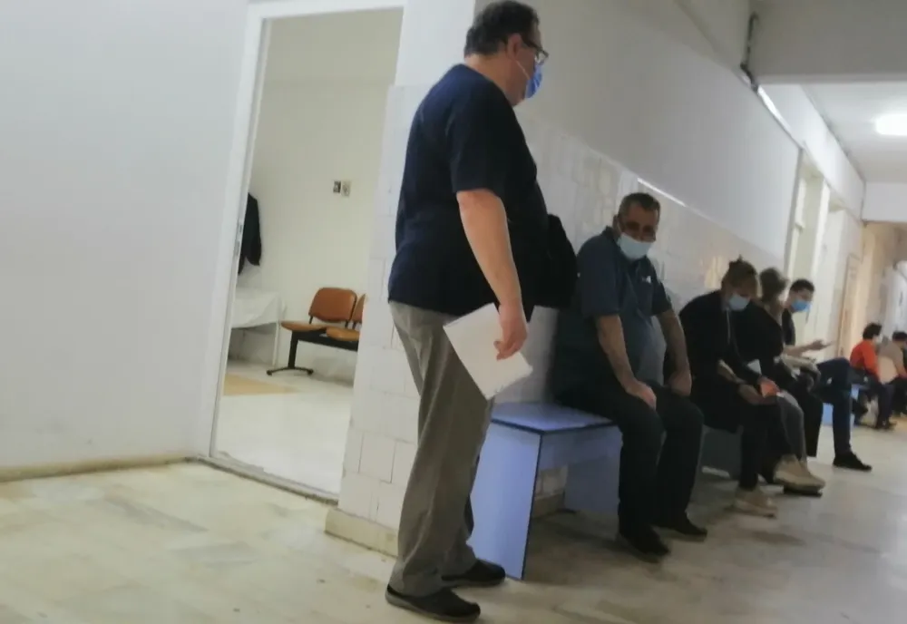 Vaccinări la 12 cabinete ale medicilor de familie