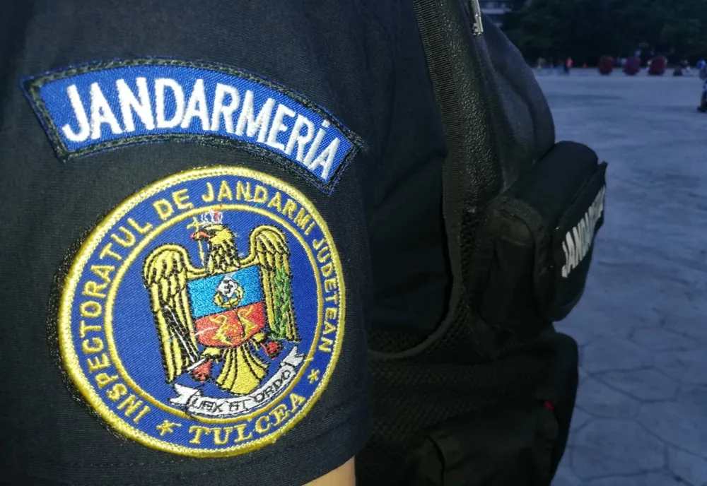 Jandarm înjunghiat în timpul unei intervenții