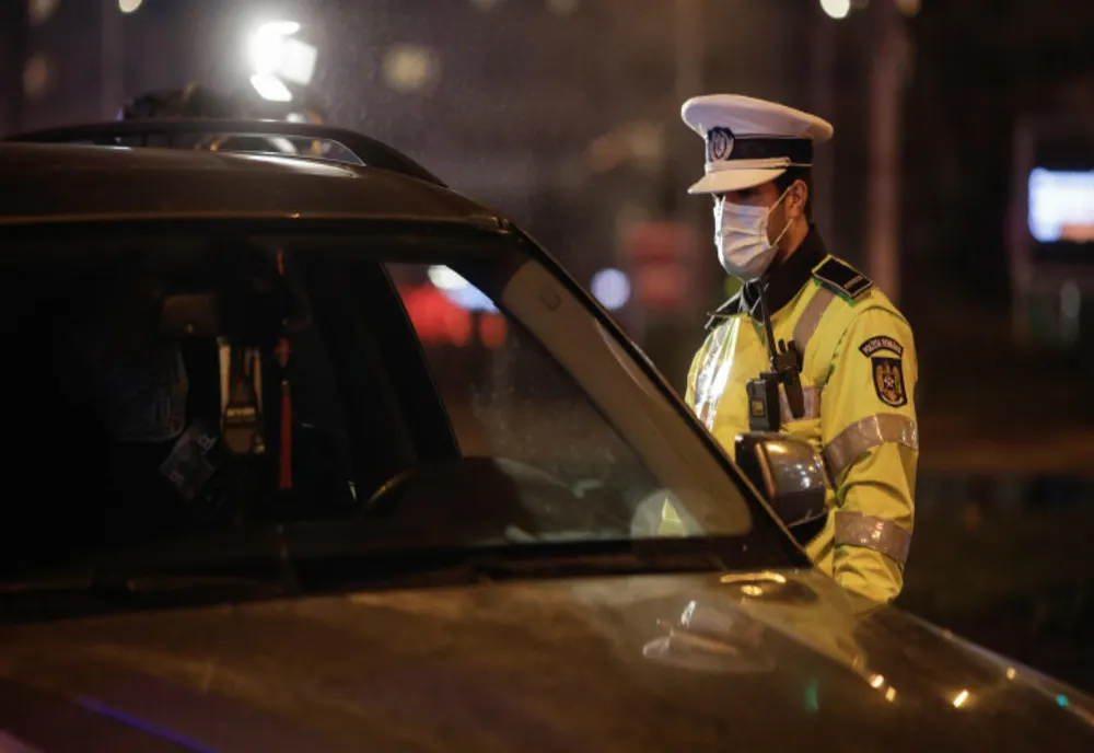 Opt brăileni sancționați contravențional pentru nerespectarea măsurii carantinării la domiciliu