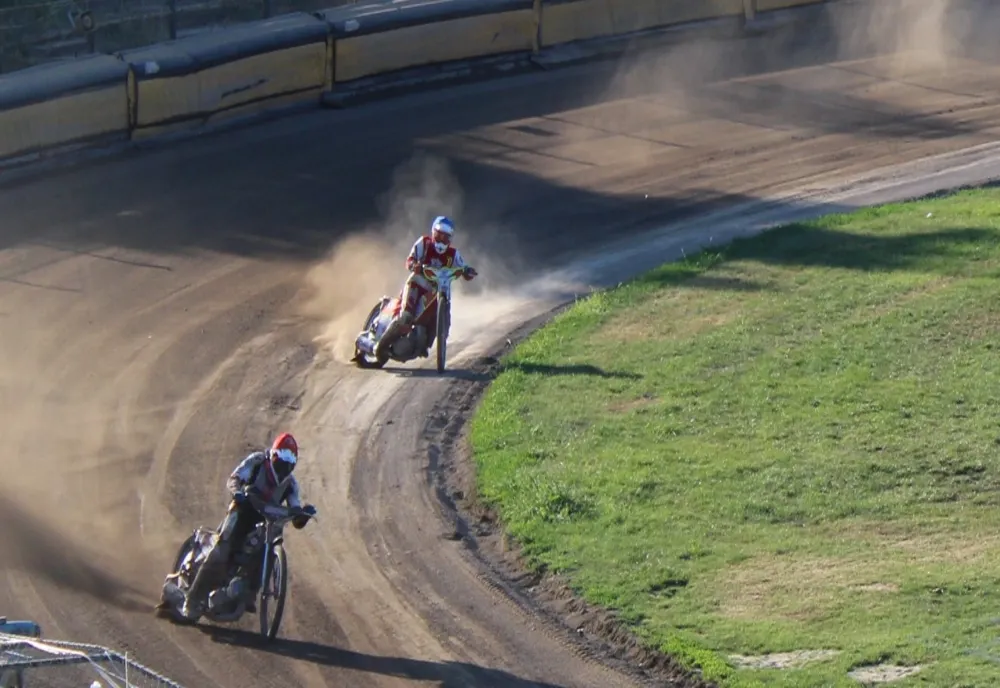 Vitalii Lysak este lider după 3 etape ale Campionatului Național de dirt-track