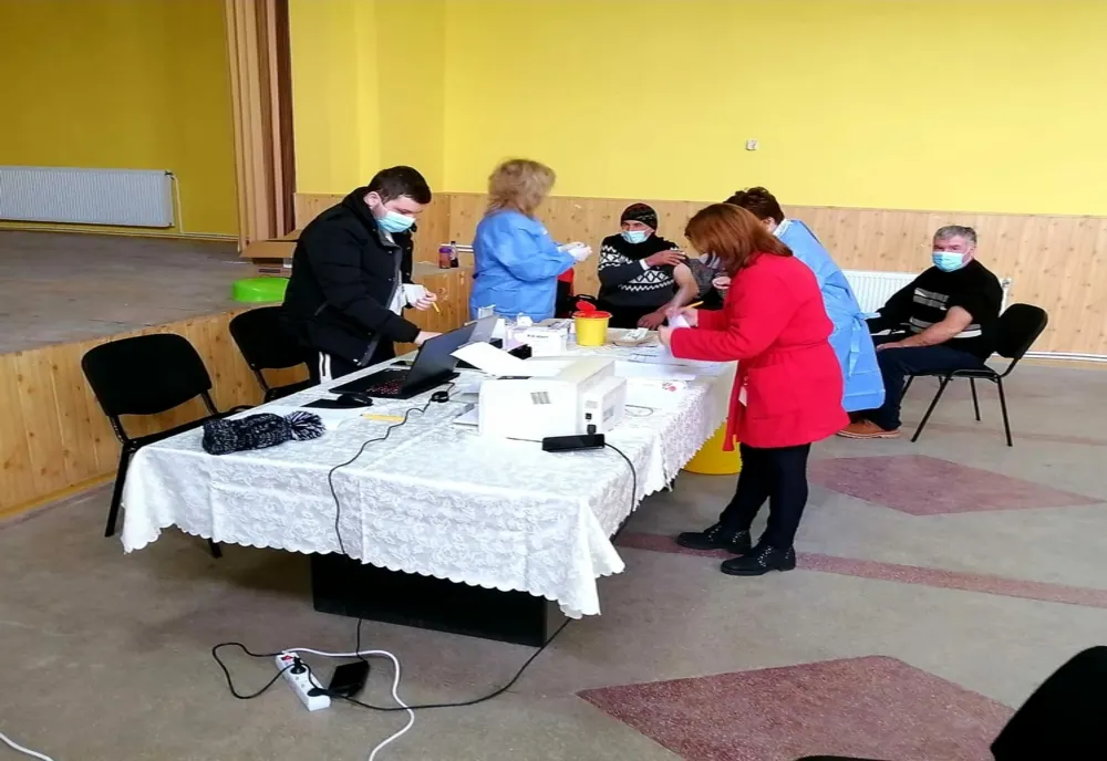 61 de persoane s-au vaccinat în cadrul campaniei de vaccinare de la Scorțaru Nou