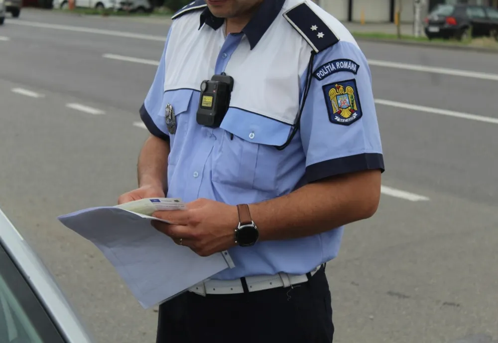 Pieton accidentat pe trecere de un șofer de 18 ani