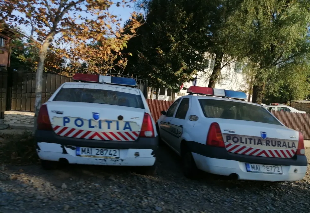 Pe cine au descoperit polițiștii la volanul unui autoturism care nu a oprit la semnalele acustice și luminoase ale echipajului de poliție