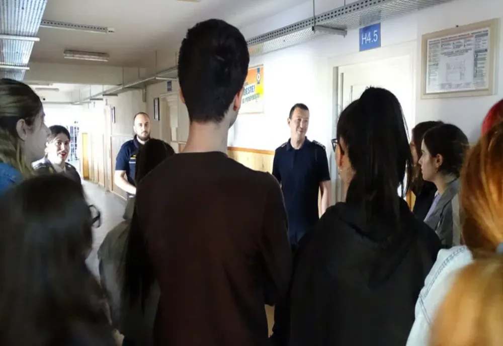 Întâlnire a liceenilorde la Colegiul Național Gh. M. Murgoci Brăila cu tineri din Centrul de Detenție Tichilești