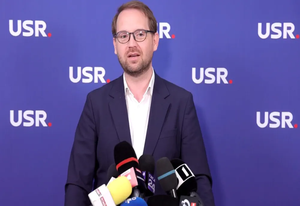 Dominic Fritz, reacție halucinantă! Îi multumește lui Moșteanu că a demisionat și că a fost un ministru "integru"