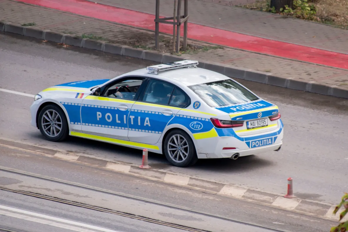 O tânără de 18 ani din Alba și-a luat copilul din grija asistentei maternale. Ce au făcut polițiștii