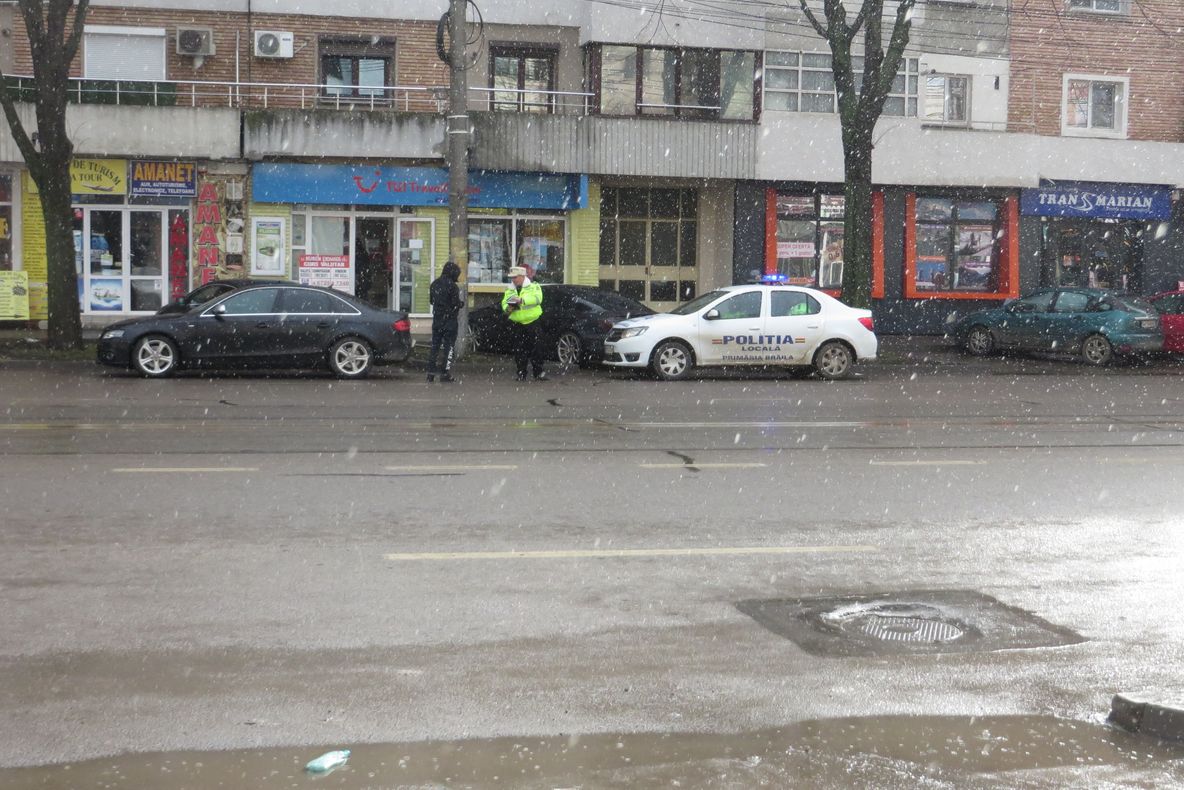 Polițiștii locali de la rutieră au aplicat în ultima săptămână 47 sancţiuni contravenţionale în valoare totală de 8.410 lei