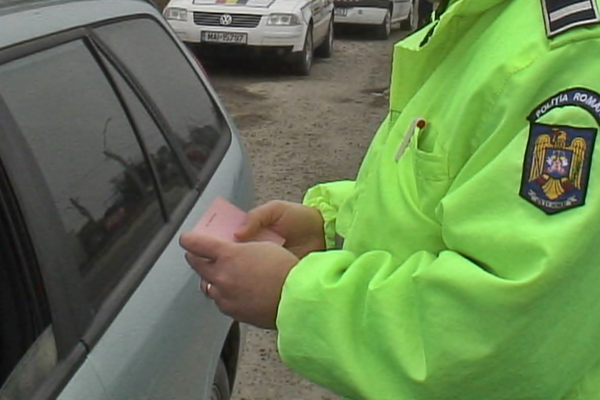 Atenție șoferi! Poliția Rutieră coordonează o campanie la nivel național, care vizează șoferii de autovehicule de transport public!