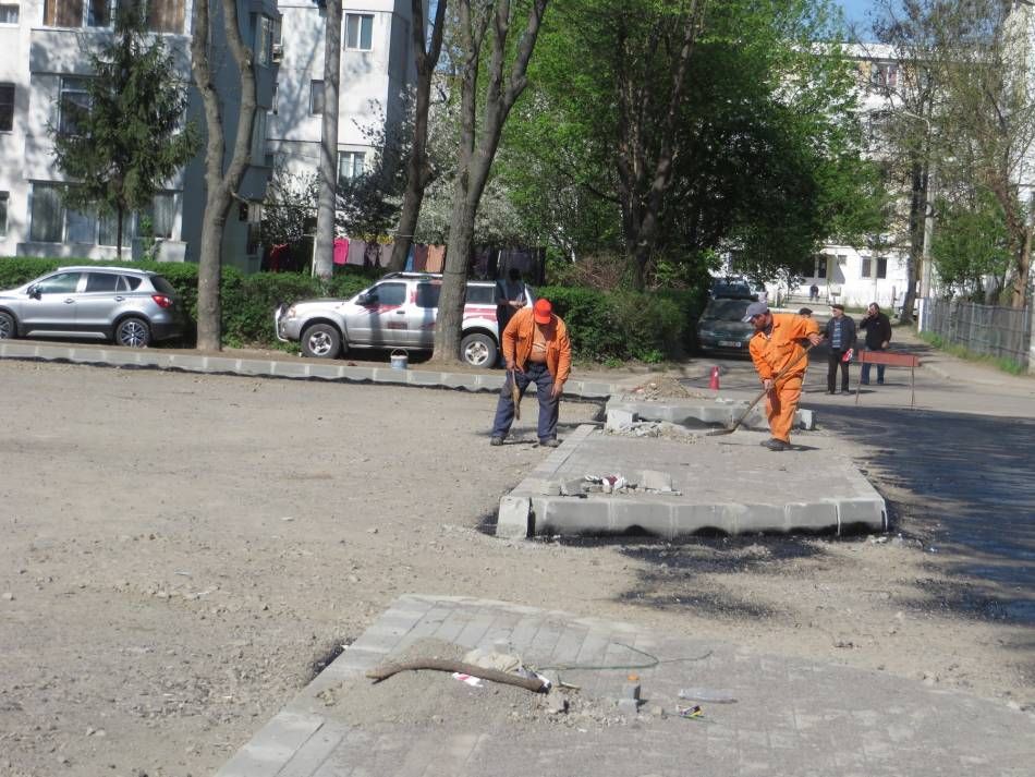 Rezervări online pentru locurile de parcare