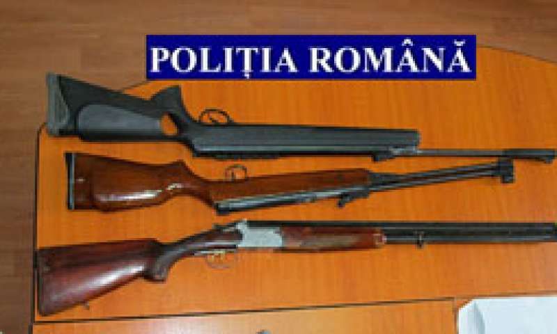 Arme de vânătoare ridicate de polițiști