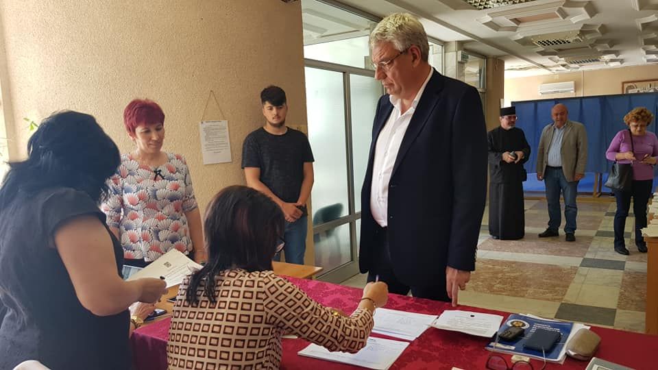Mihai Tudose: Am votat pentru o Românie normală