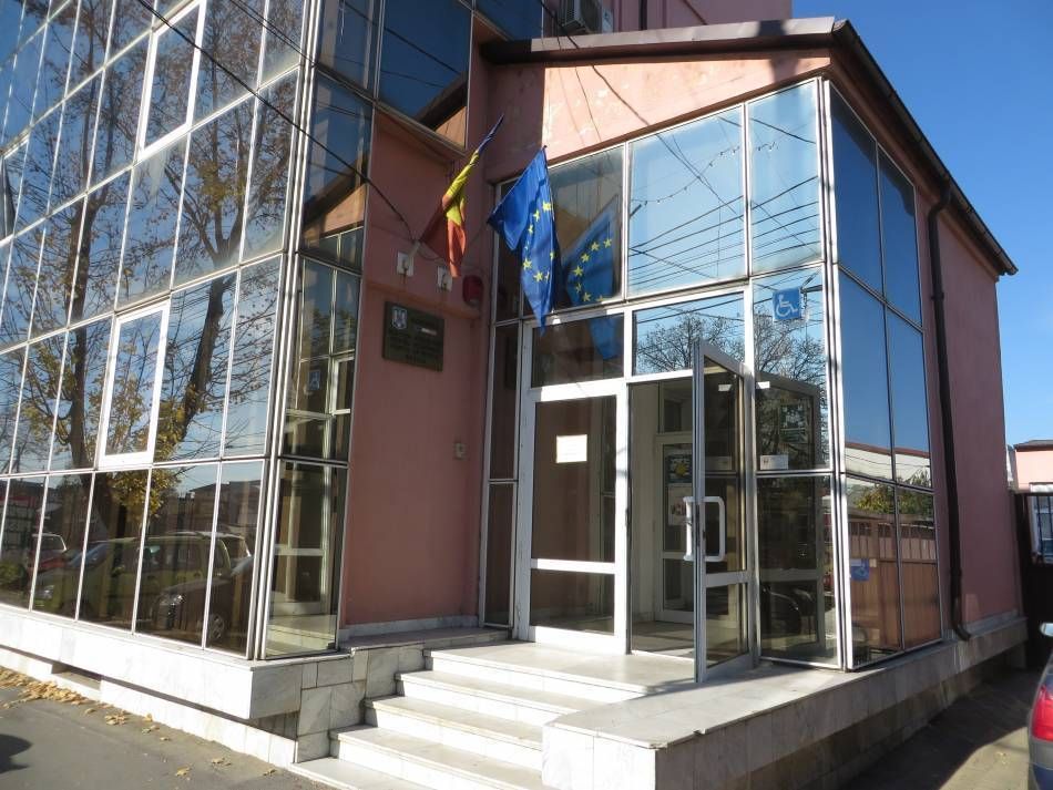 Peste 300 de locuri de muncă vacante în județul Brăila