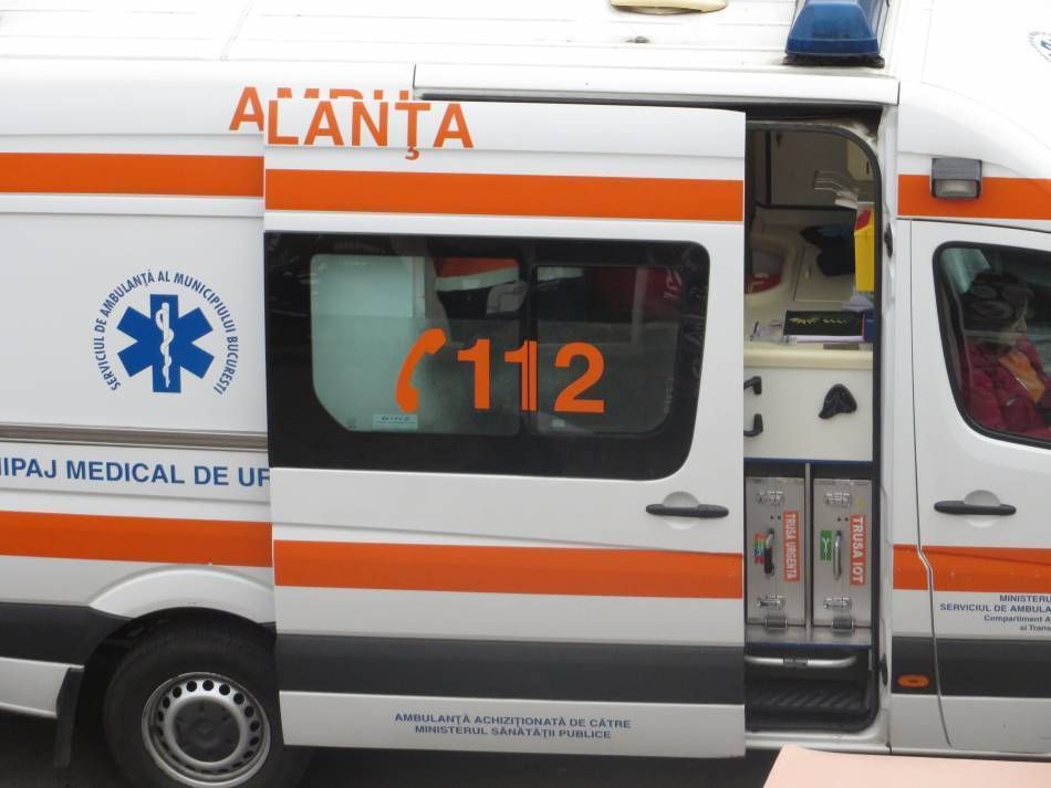 Copil de 4 ani accidentat mortal pe DJ 221
