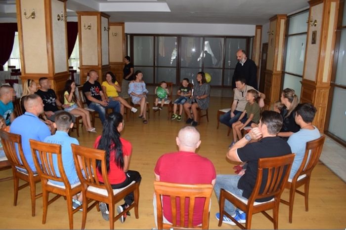 9 deținuți din Penitenciarul Brăila și-au petrecut ziua alături de copiii lor! ”Părinți și copii, în bucuria reîntâlnirii”