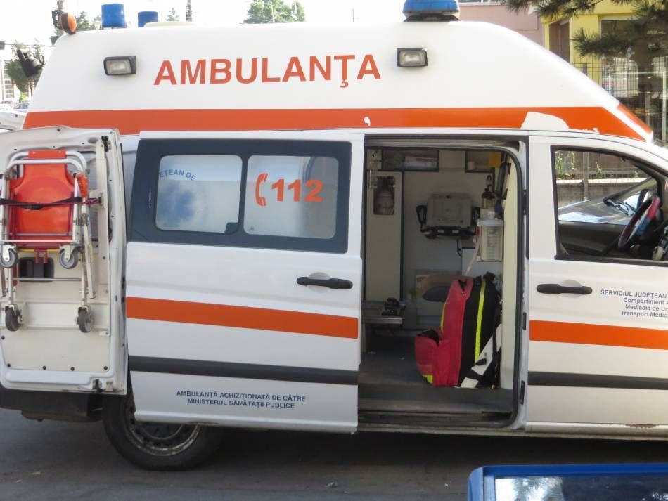 Femeie înjunghiată ziua în amiaza mare în Brăila