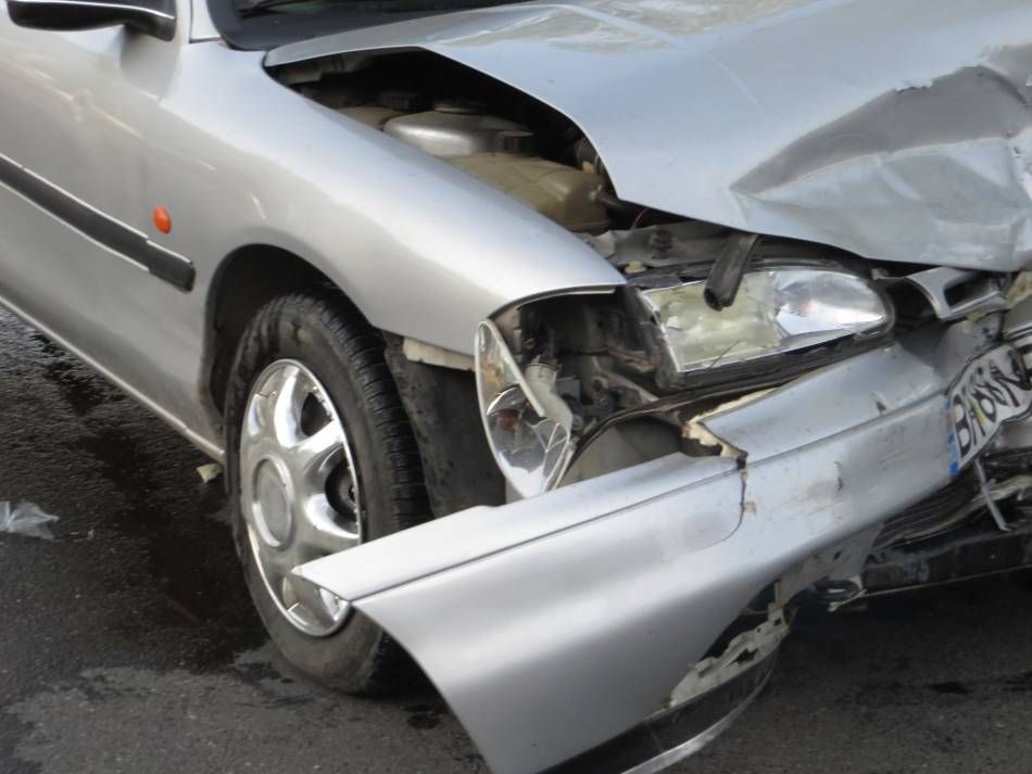 Accident în această dimineață la ieșirea din Tichilești spre Gropeni