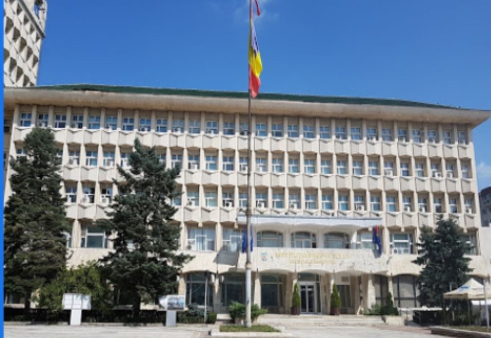 Materiale de campanie electorală interzise de BEJ Dâmbovița