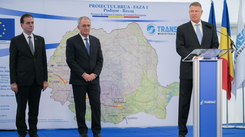 Brăileanul Ion Sterian, alături de Klaus Iohannis și Ludovic Orban, la inaugurarea stației de comprimare a gazelor naturale Podişor