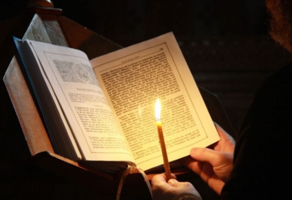 Andrei Caramitru Jr, derapaj grav: "Când vine virusul ăsta vor decide să fie închise și bisericile?"