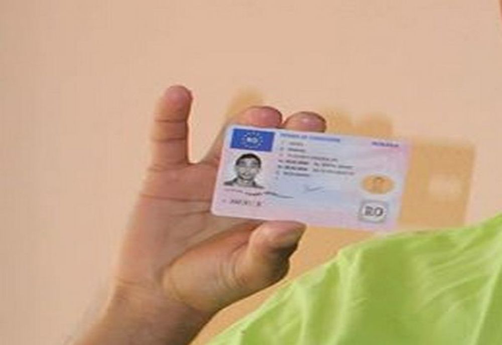 Sprijin financiar 41 de tineri din medii defavorizate pentru obținerea permisului de conducere