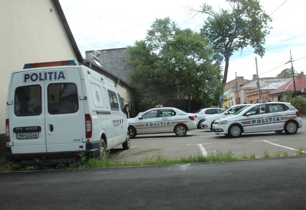 Fără permis și posibil băut, un șofer a devenit agresiv cu polițiștii