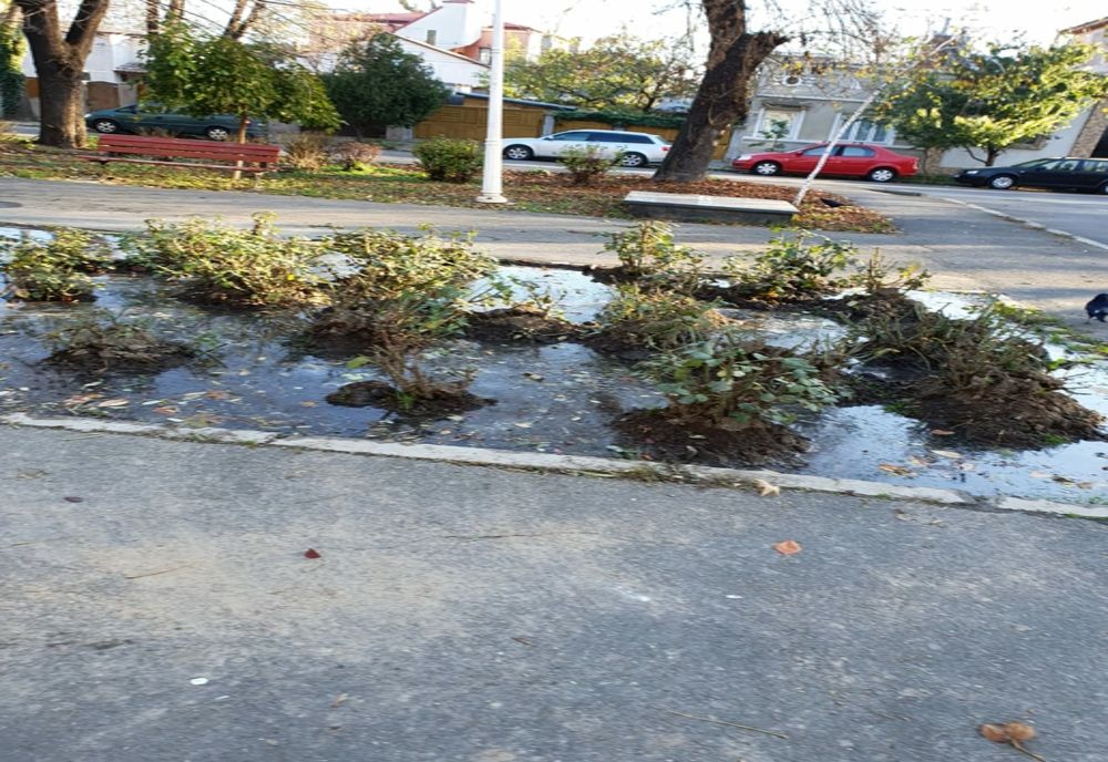 Avarie la o conductă de apă de pe Bulevardul Independenței