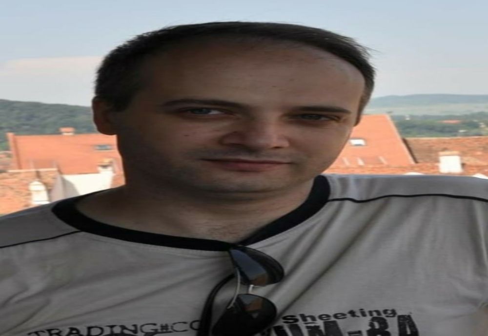 Medic erou, ars pe 40% din suprafața corpului, după ce a scos răniții PE BRAȚE din foc. Doctorul va fi transferat în Belgia mâine