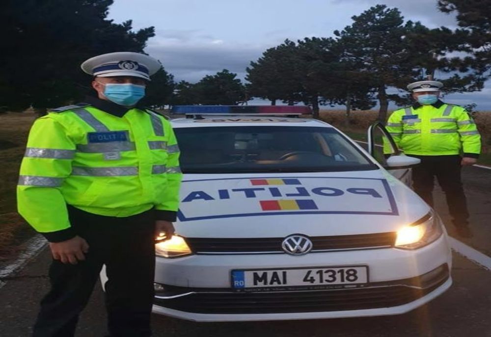 Trei șoferi și 16 pasageri sancționați pentru purtarea necorespunzătoare a măștii de protecție