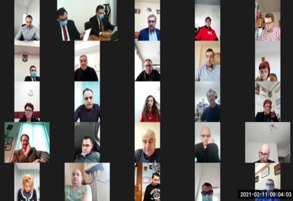 CLM a decis ca Serviciul Public de Asistență Medicală și Administrare a Creșelor să se ocupe de centrele de vaccinare organizate în sălile de sport