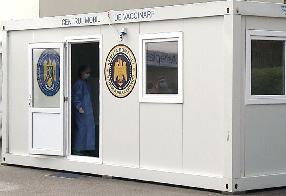 Centru mobil de vaccinare la punctul de lucru Agricost S.A., ferma Vișani, comuna Gropeni, situată în incinta Insulei Mari a Brăilei, județul Brăila