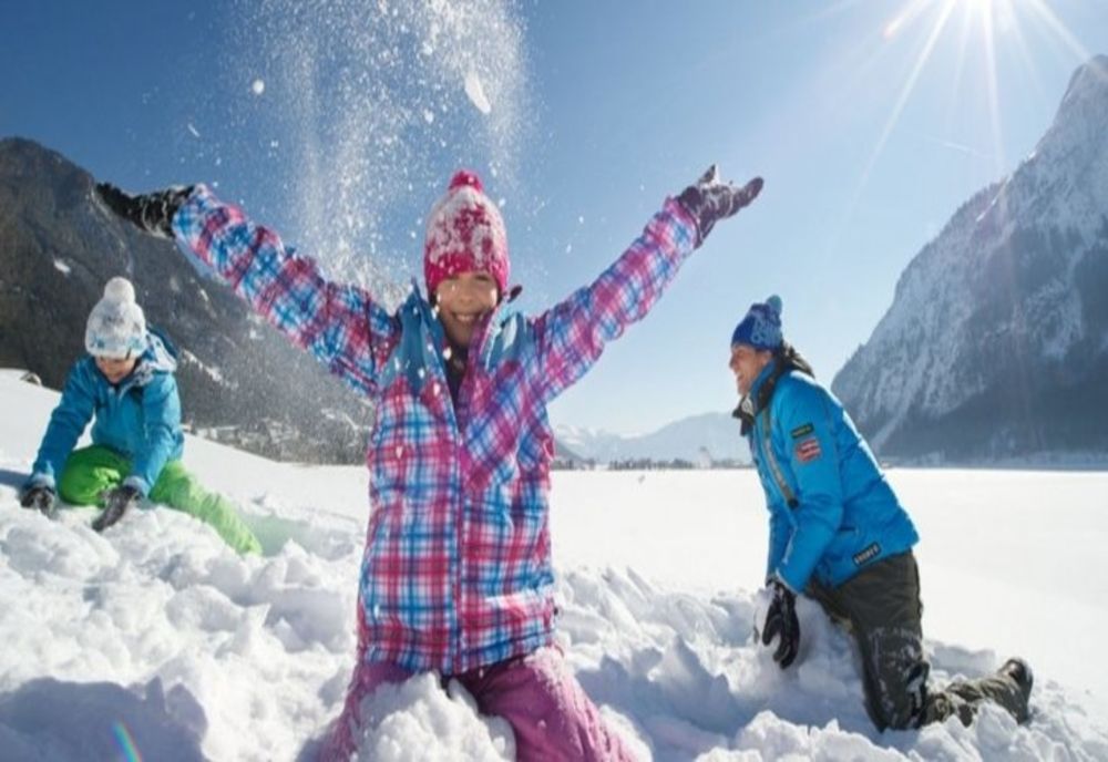 29 noiembrie, zi liberă cu recuperare! Minivacanță de 5 zile