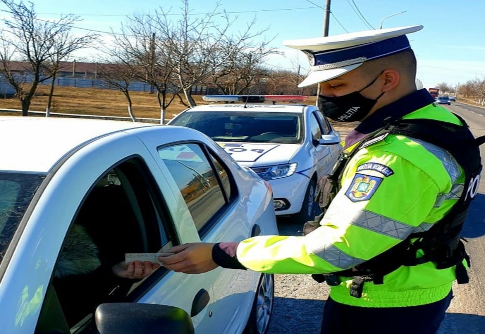 Polițiștii rutieri brăileni au aplicat 58 de sancțiuni contravenționale