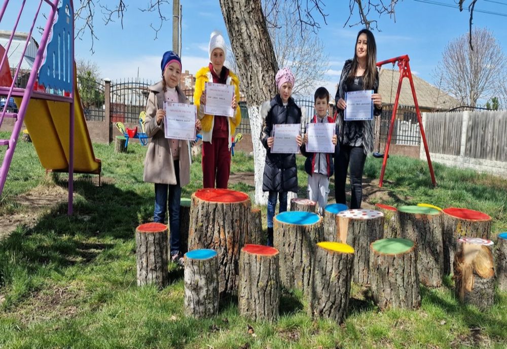 Școala Surdila Greci a finalizat un proiect desfășurat în parteneriat cu Ambasada SUA în România și Consiliile Americane pentru educație Internațională