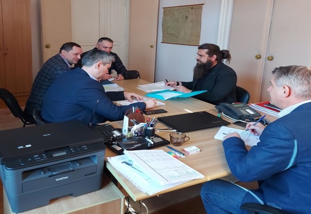 Liviu Arhire: Cetatenii straini se pot angaja chiar nu detin documente care sa probeze calificarea profesionala sau experienta in activitate