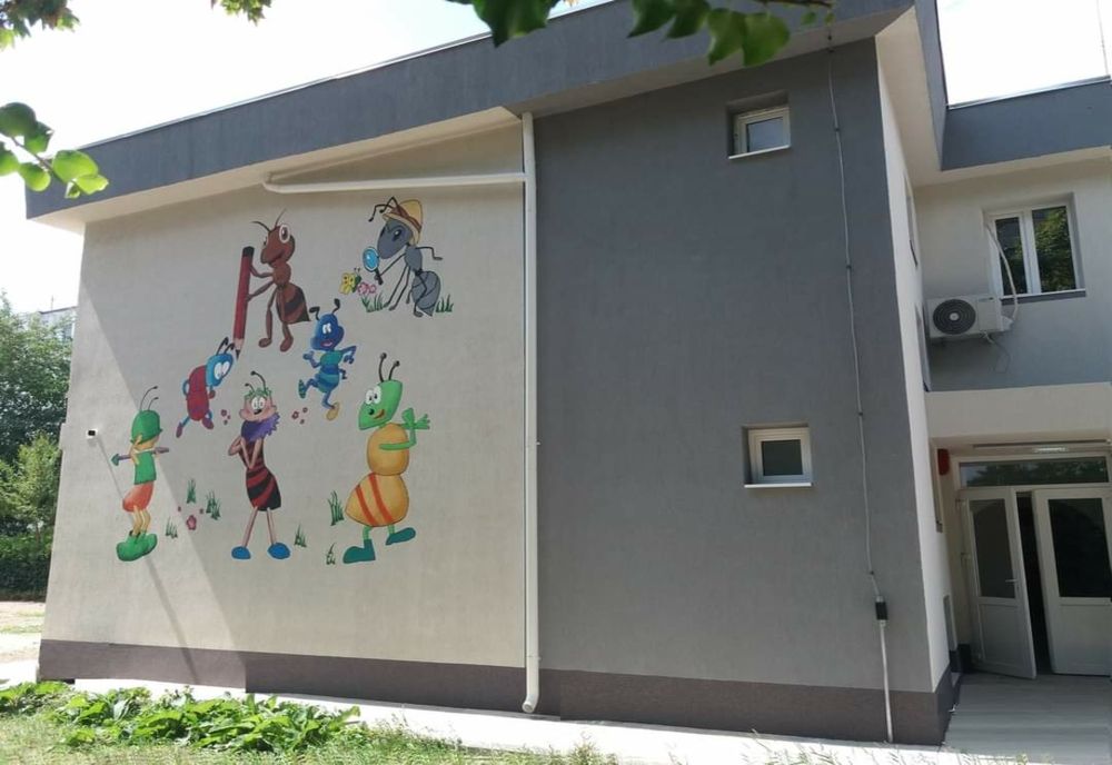 Grădinița Furnicuța a fost modernizată cu fonduri europene, dar va trece ca structură a Școlii Dimitrie Cantemir