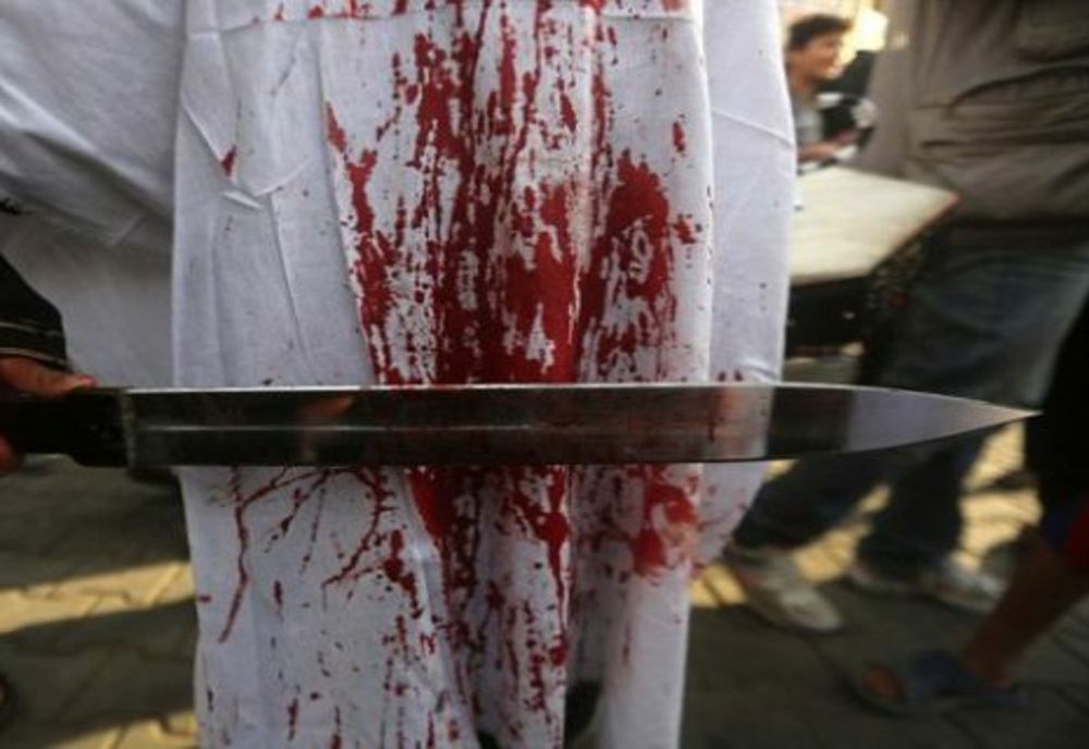 Tânăr de 18 ani agresat cu săbii de alți doi tineri în cartierul Obor din Municipiul Brăila